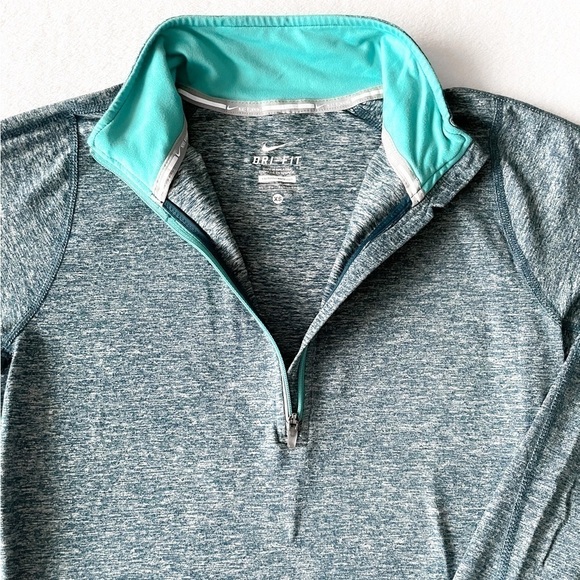 NIKE Running Quarter Zip - Picture 6 of 13